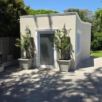 Camellia Cottage - Pool Room – hotel w mieście Constantia