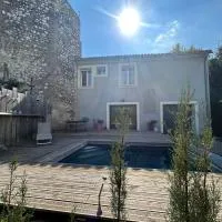 Le laurier, confort et calme en Provence, hotel u gradu Noves