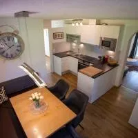 Apartment Silbertanne, hotel a Pettnau