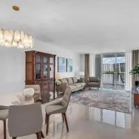 Waterview Luxury 2-Bedroom Condo Sunny Isles Beach, Hotel in Sunny Isles Beach