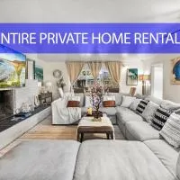 Entire Private Home with Spacious, Lux King Bed, Ranch Style, Prime Area, 4 Bedrooms 2 Bathrooms, Available Now、ラ・メサのホテル
