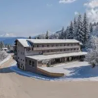 Hotel Polsa, hotel a Brentonico