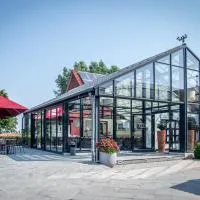 AUSZEIT Hotel, hotel a Levenhagen
