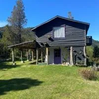Cabaña Casa Morada, hotel u gradu 'Futaleufú'