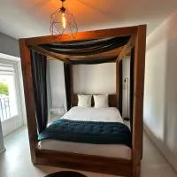Kimy Villa Lunoterie Futuroscope Piscine et Spa, hotell sihtkohas Oyré