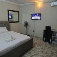 Houseproud Quality Budget one bedroom apartment, hotell sihtkohas Ibadan