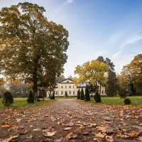 Palac Kursko Agroturystik, hotel en Kursko