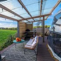Coorie Retreats Luxury Geo Domes and Cabins with Private Hot Tubs Cinema Firepit and More, hotel i Portpatrick