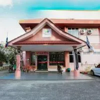 Hotel Pelangi Marang, hotel i Marang