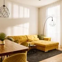 Melody Apartments Vienna - Modern & Spacious with Terrace, hotel a Viena