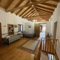 VΛ Village house 'Liodentro', hotel v mestu Stefaniá