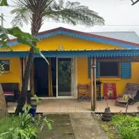 Ti Coin Fanjan Gîte au Tevelave, hotel di Les Avirons