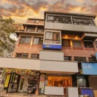 FabHotel Saroj Inn - Mumbai Naka, хотел в Нашик
