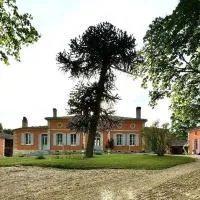 Chateau Ciers, hotel in Saint-Ciers-sur-Gironde