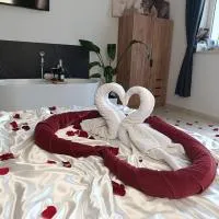 Roztoczańskie Apartamenty, hotel di Zwierzyniec