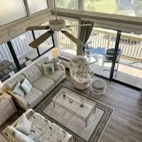323 Beautiful Gulf and Park Views, hotell i Cedar Key