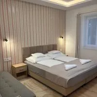 Landing Rooms Apartman、Üllőのホテル