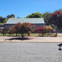 Bottlebrush Retreat Geraldton, ξενοδοχείο κοντά στο Αεροδρόμιο Geraldton - GET, Geraldton