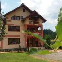 Casa Deea, hotel a Căpăţîneni-Pămînteni