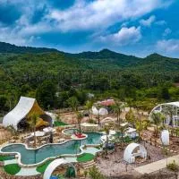 Narayana Hotel Karimunjawa، فندق في كاريمونجاوا