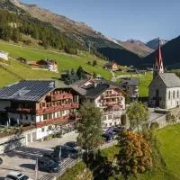 Hotel Berger Superior – hotel w mieście Riva di Tures