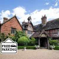Langshott Manor - Luxury Hotel Gatwick, Hotel in Horley