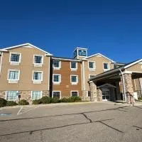 Cobblestone Hotel & Suites - Hutchinson, hotel di Hutchinson