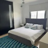 Blue Tulip - Strovolos – hotel w mieście Kato Lakatamia