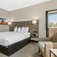 Best Western Plus Executive Residency Phoenix North Happy Valley, hotel v destinácii Phoenix