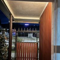 Valentine's Day Host Mary Leo Accommodation House, hotel poblíž Letiště Cochrane - LGR, Cochrane