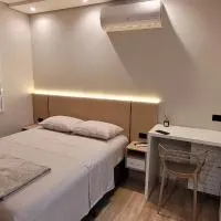 MODERNO Studio BEIRA MAR no centro de Matinhos、マチーニョスのホテル