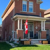 Basement, hotel en Brampton