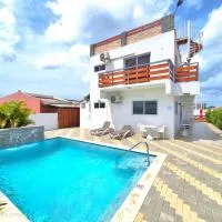 Ocean Breeze, hotel i Oranjestad