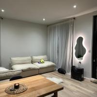 Apartamento nuevo en Cochrane، فندق بالقرب من Cochrane - LGR، كوكرين