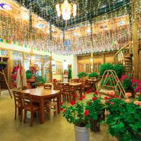 The Peak Living, hotel dicht bij: Luchthaven Diqing Shangri-La - DIG, Shangri-La