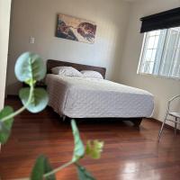 habitacion Cerezo, hotel Plan de Guadalupe nemzetközi repülőtér - SLW környékén Saltillóban