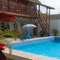 Hostal Villa Brisa, hotel v destinaci Ballenita