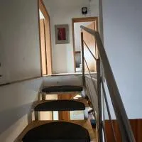 Schwanstetten में, होटल Gemütliche Ferienwohnung mit Veranda und Garten Nähe Nürnberg
