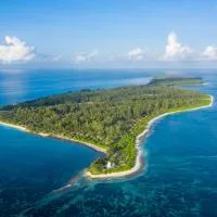 Four Seasons Resort Seychelles at Desroches Island, hotel sa Desroches
