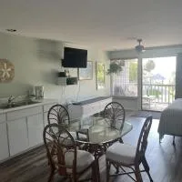 Unit 226 Beautiful Cedar key, hotel a Cedar Key