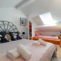 Duplex de Charme avec Bureau - Face Gare RER A, hotel a Maisons-Laffitte
