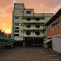 Hotel Vitoria, hotel poblíž Letiště Videira - VIA, Videira