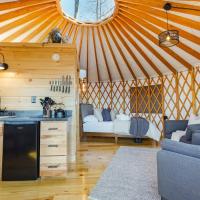 Adventure Abode - Modern Yurt, hotel near DuBois Regional (formerly DuBois-Jefferson County) - DUJ, Brookville