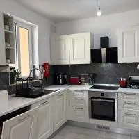Modern one bedroom Apartment, hotell i Żurrieq