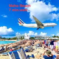 Maho Escape- with Pool and Gym, Lagoon view, walk to Maho Beach and Mullet Bay, walk to dinning, hotel cerca de Aeropuerto Internacional Princesa Juliana - SXM, Maho Reef