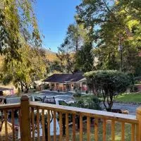 Mountain Aire Cottages, Inn & Glamping, hotel in Clayton