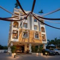 Knight Oasis, hotel i Khātu