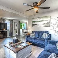 Home Near Sports Park, King-Queen Beds, hotel v mestu Auburndale