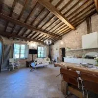 Dimora dei Lustri, hotel u gradu 'Gualdo Tadino'