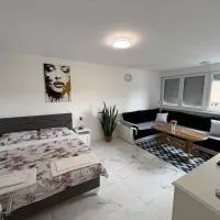 Stan na dan - zvijezda Danica Kozarska Dubica, hotel i Bosanska Dubica